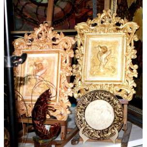 NUDINO CON SERPENTELLO